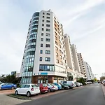 Woronicza Homey Wooden Apartment